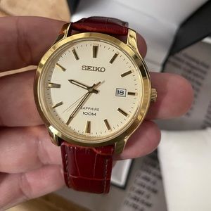 Seiko Watch - Sapphire Crystal - Like New